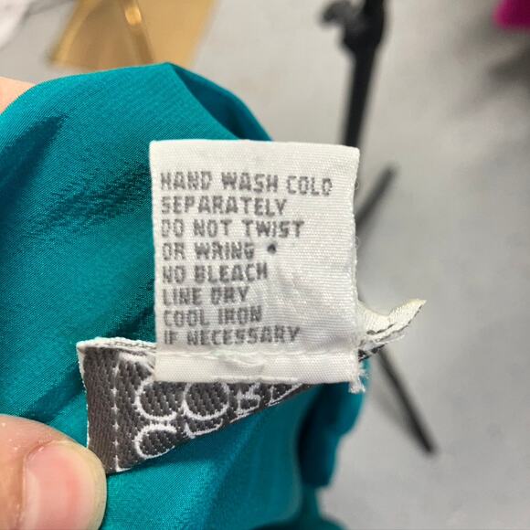 Vintage 80's Casual Corner 100% Silk Teal Button Up Short Sleeve blouse Womens M - Picture 13 of 16